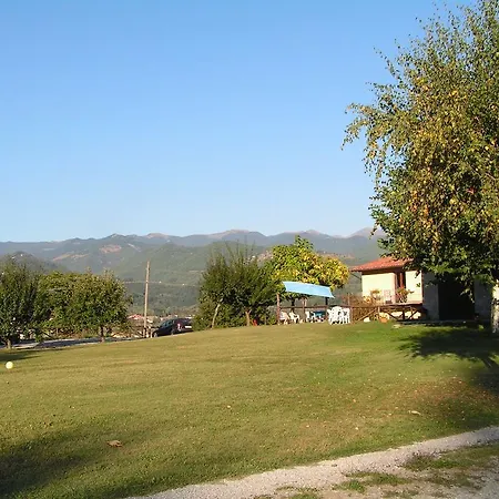 Alloggio per agriturismo Agriturismo La Palazzina Castelnuovo di Garfagnana
