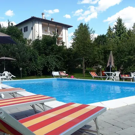 Alloggio per agriturismo Agriturismo La Palazzina Castelnuovo di Garfagnana
